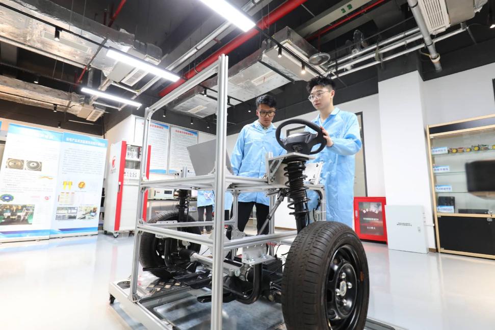 China’s NEV industry fueled by young engineering talent